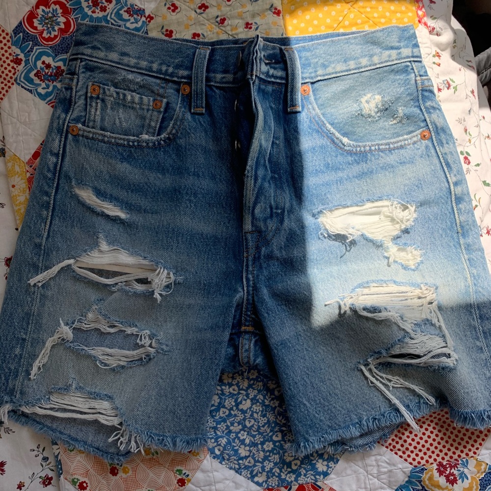 Levi’s Bermuda shorts